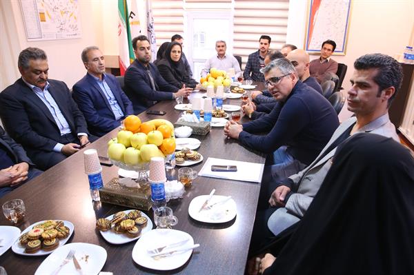 بازدید از فدراسیون های گلف، اسکواش، اسکی و بیماری های خاص 14