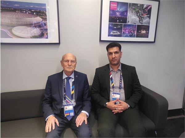 دیدار رئیس فدراسیون هندبال ایران با عضو هیئت رئیسه فدراسیون بین‌المللی / ایران به دنبال کسب میزبانی مسابقات جهانی