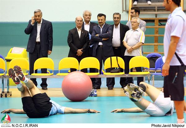 La visite inattendue du secrétaire général du camp des épiques de Lutte, de Taekwondo, de Haltérophilie, de Wushu et de Volley-ball