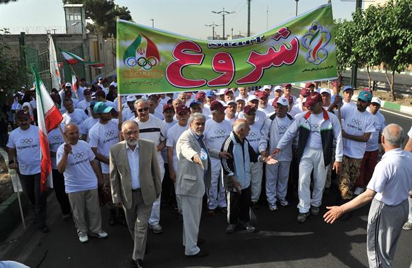 مراسم اختتامیه هفته المپیک با برگزاری مسابقه دو مردان برگزار شد:شهنازی:برگزاری هفته المپیک می تواند گام موثری در افزایش ورزش همگانی باشد