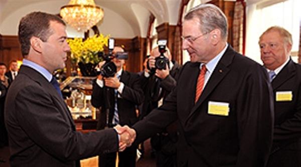 دیدار ژاک روگ با  مد ودف روسی در خصوص میزبانی المپیک زمستانی 2014 سوچی