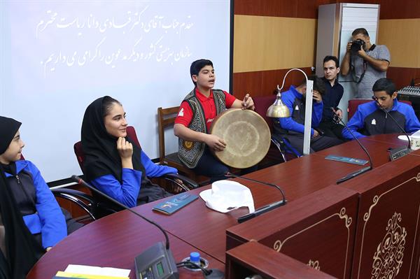 بازدید ریاست سازمان بهزیستی از موزه ملی ورزش، المپیک و پارالمپیک 20