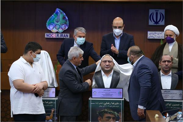 مراسم رونمایی از سردیس قهرمانان ورزش کشور/ 22