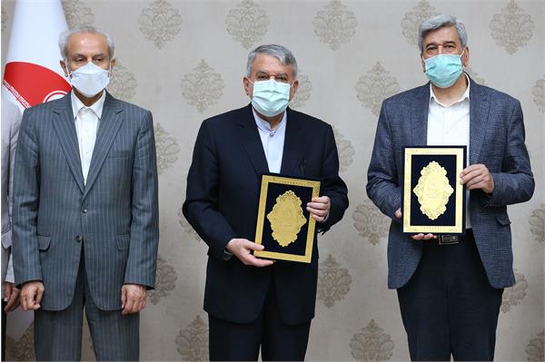 بازدید ریاست دانشگاه علوم تحقیقات و فناوری از موزه ملی ورزش و امضا تفاهم نامه همکاری با کمیته ملی المپیک 26