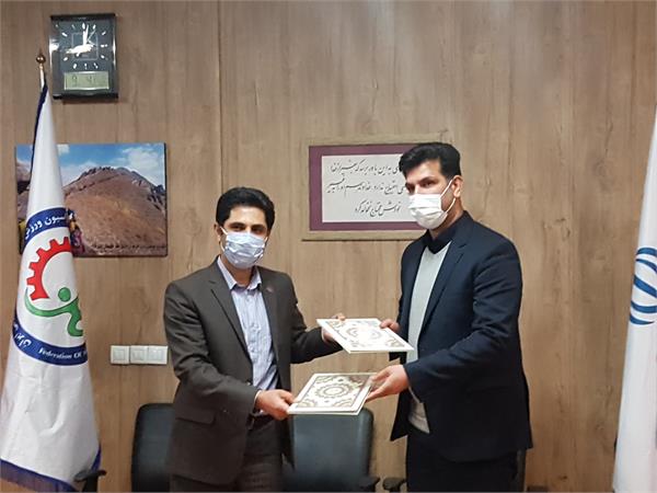 فدراسیون های ورزش کارگری و هندبال تفاهم نامه همکاری امضا کردند