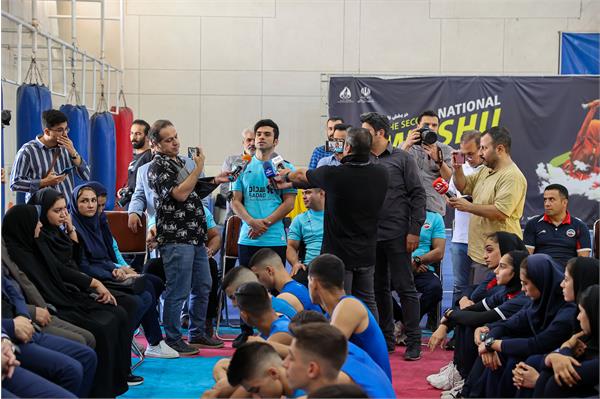 بازدید وزیر ورزش و جوانان و مسولان کمیته ملی المپیک  از اردو تیم ملی ووشو 20