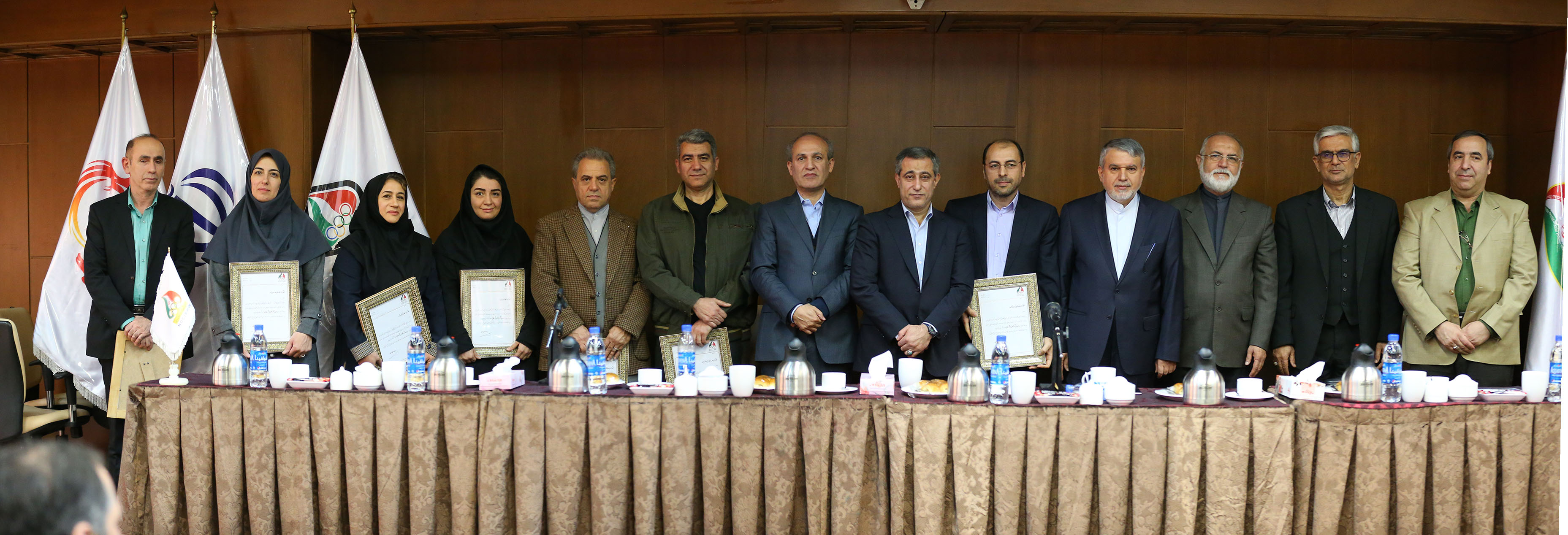 نشست ماهیانه مسوولان کمیته ملی المپیک با کارمندان کمیته ملی المپیک 1