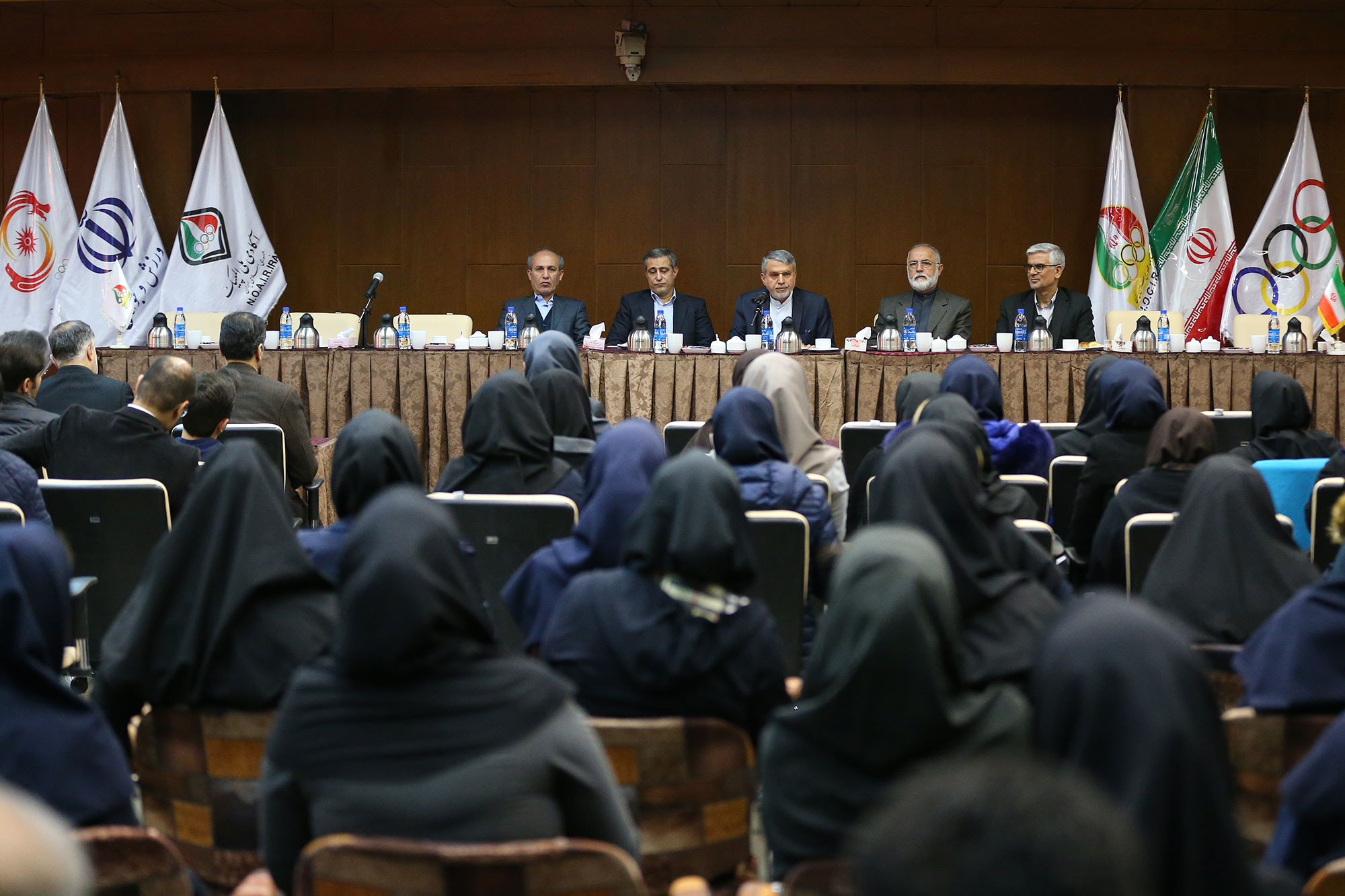 نشست ماهیانه مسوولان کمیته ملی المپیک با کارمندان کمیته ملی المپیک 5