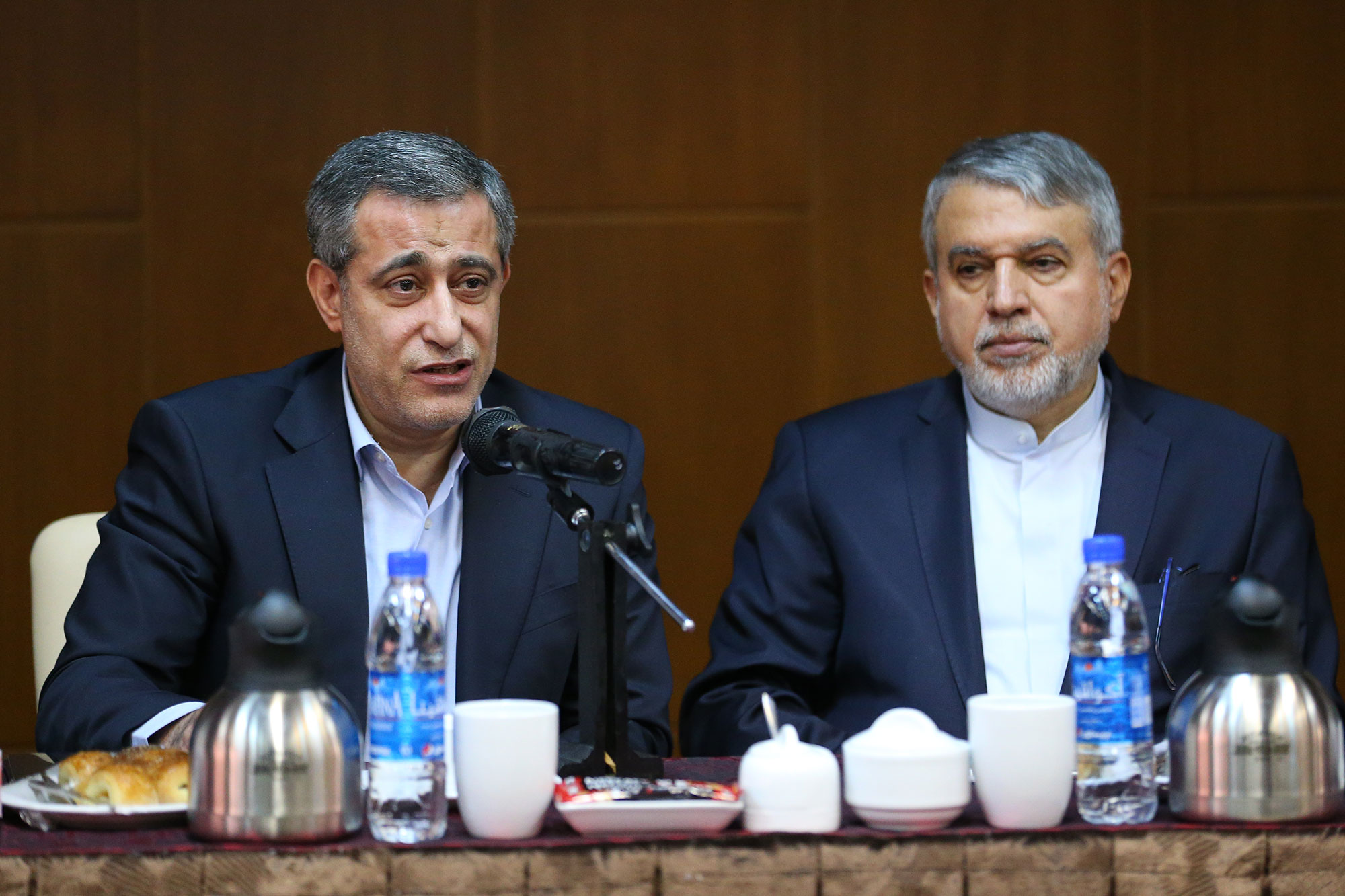 نشست ماهیانه مسوولان کمیته ملی المپیک با کارمندان کمیته ملی المپیک 18