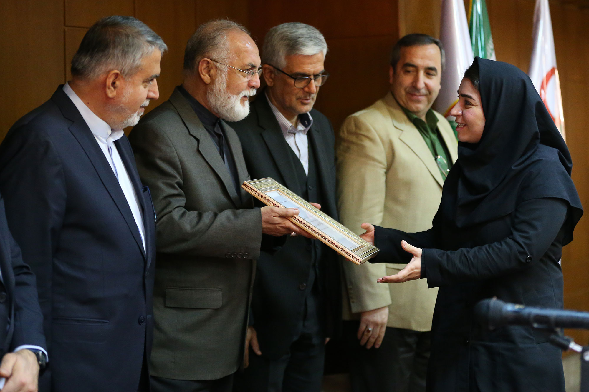 نشست ماهیانه مسوولان کمیته ملی المپیک با کارمندان کمیته ملی المپیک 25