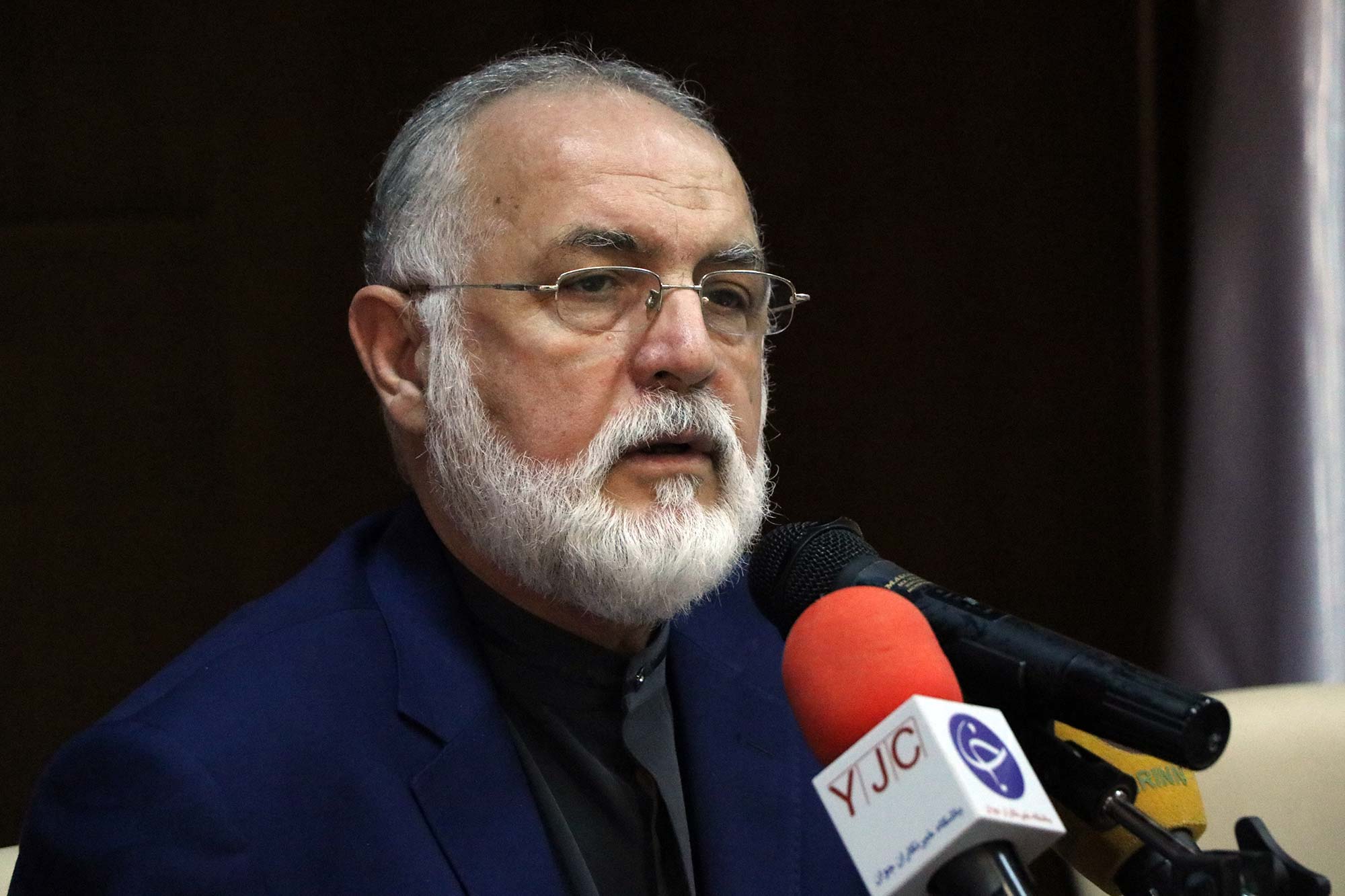 مراسم رونمایی از پوستر کنگره بین المللی حقوق ورزشی 3