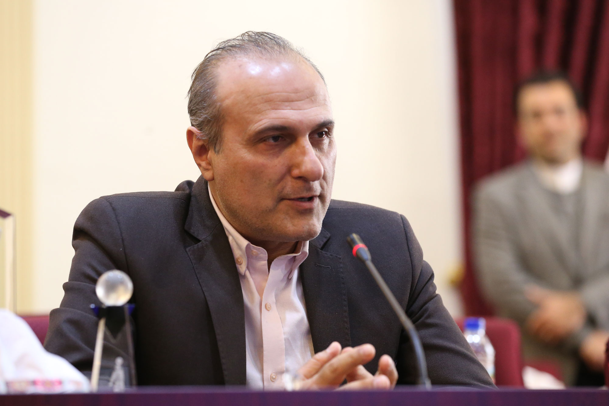 اهدای مدال ها و افتخارات 21