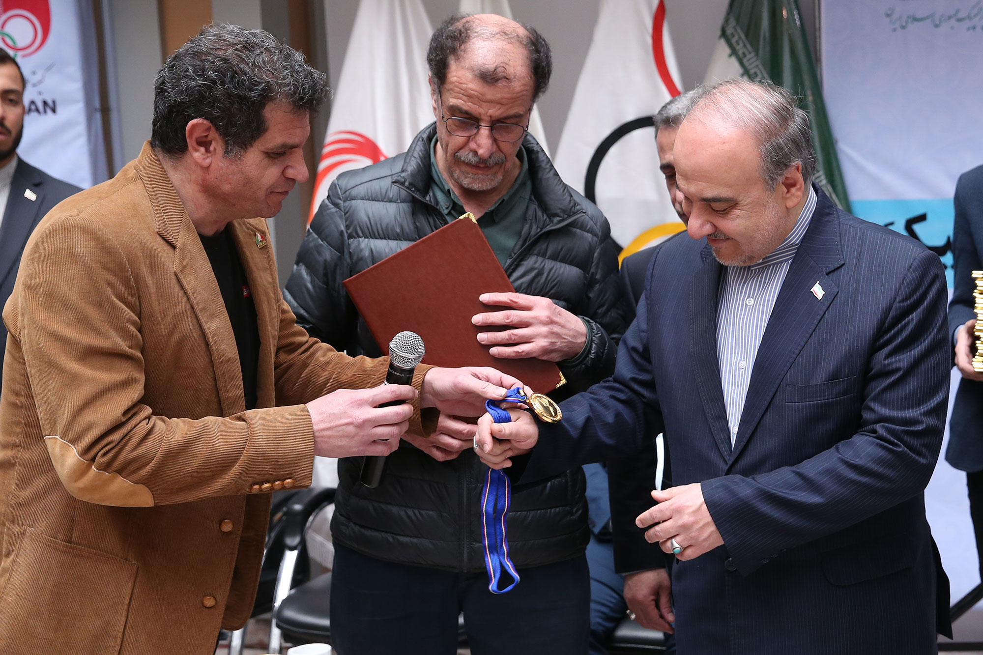 نشست صمیمی پبشکسوتان ورزشی کشور با مسئولین وزارت ورزش و کمیته ملی المپیک و پارالمپیک 26