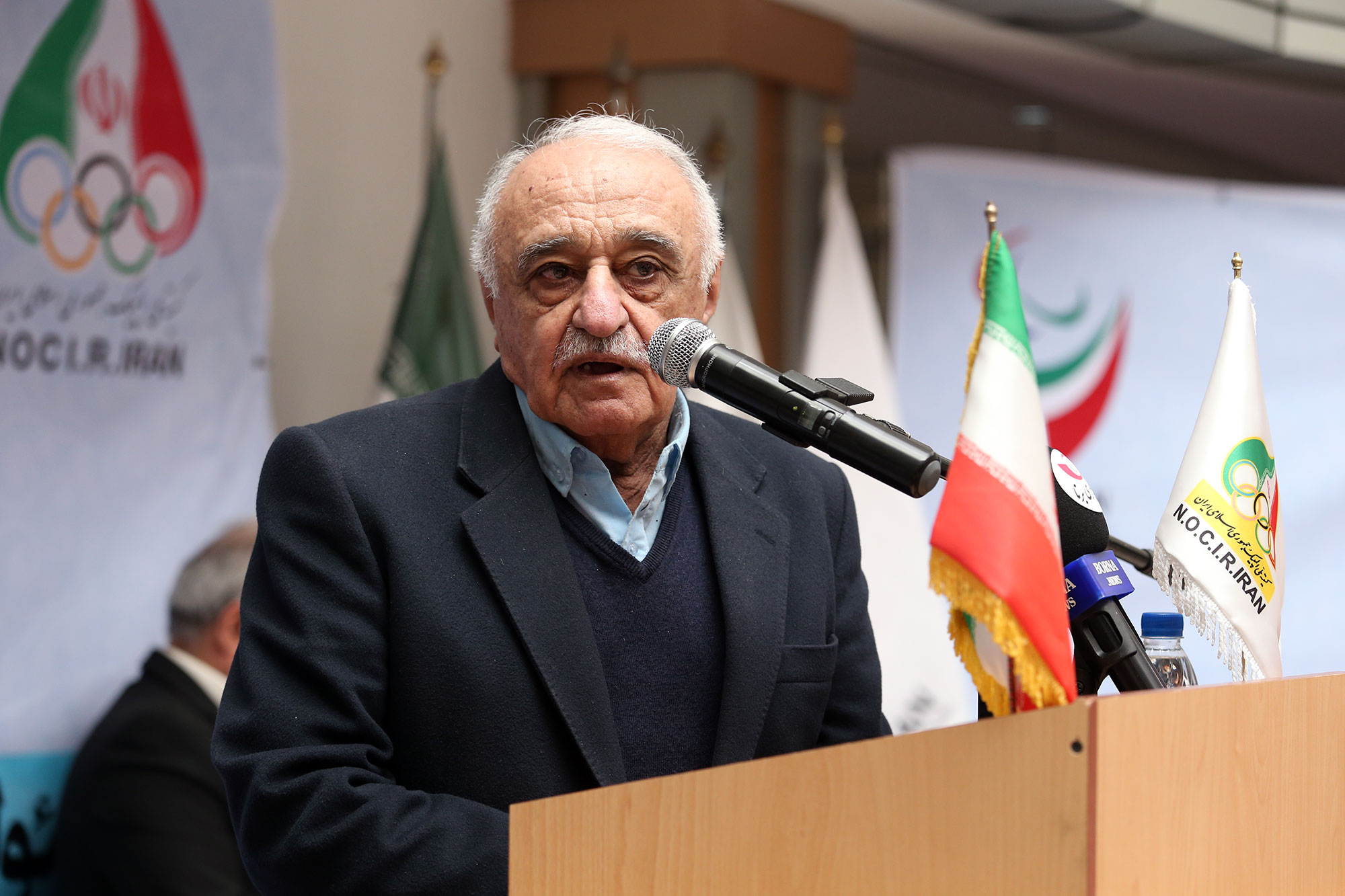 نشست صمیمی پبشکسوتان ورزشی کشور با مسئولین وزارت ورزش و کمیته ملی المپیک و پارالمپیک 46