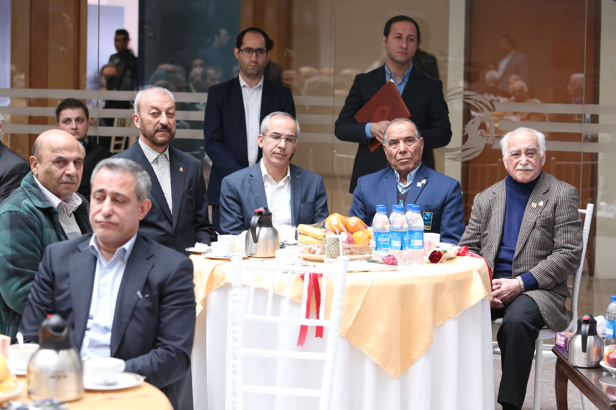 نشست صمیمی پبشکسوتان ورزشی کشور با مسئولین وزارت ورزش و کمیته ملی المپیک و پارالمپیک 51