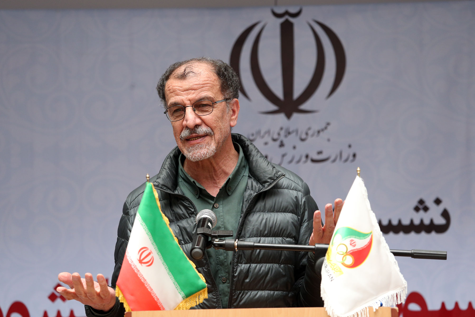 نشست صمیمی پبشکسوتان ورزشی کشور با مسئولین وزارت ورزش و کمیته ملی المپیک و پارالمپیک 67