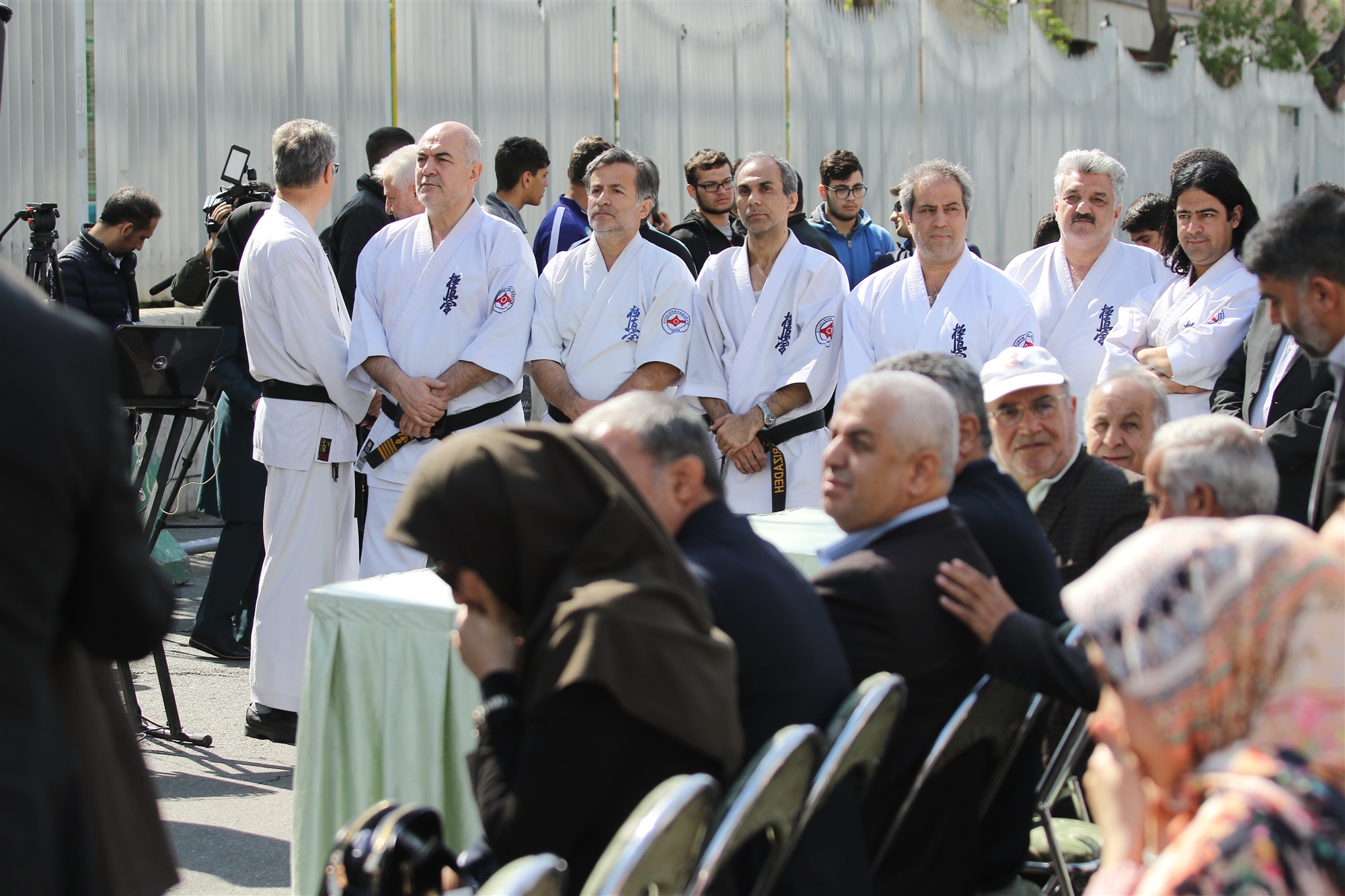 گلریزان جامعه ورزش و جوانان برای کمک به هموطنان سیل زده 3