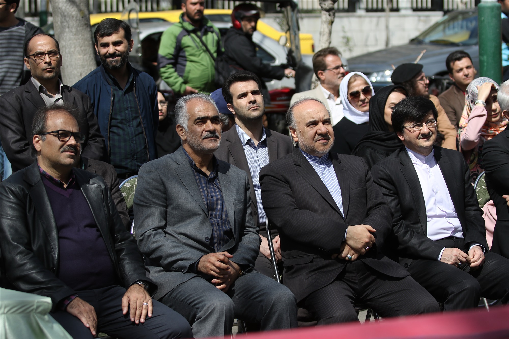 گلریزان جامعه ورزش و جوانان برای کمک به هموطنان سیل زده 9