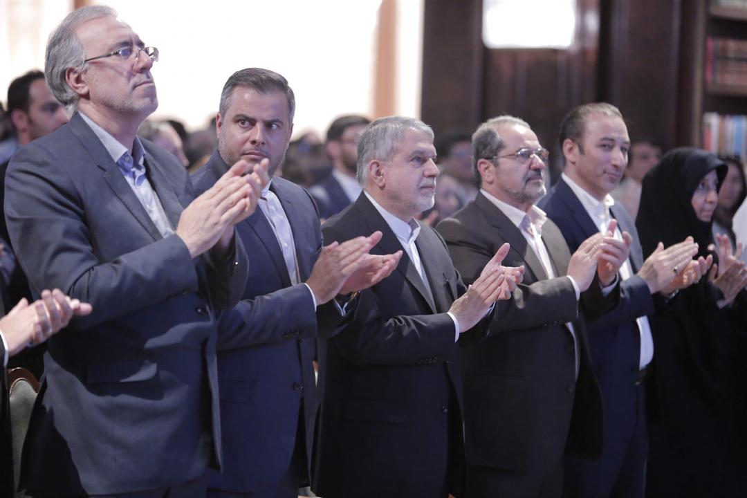 گردهمایی ورزشکاران و هنرمندان برای کمک به هموطنان سیل زده 3