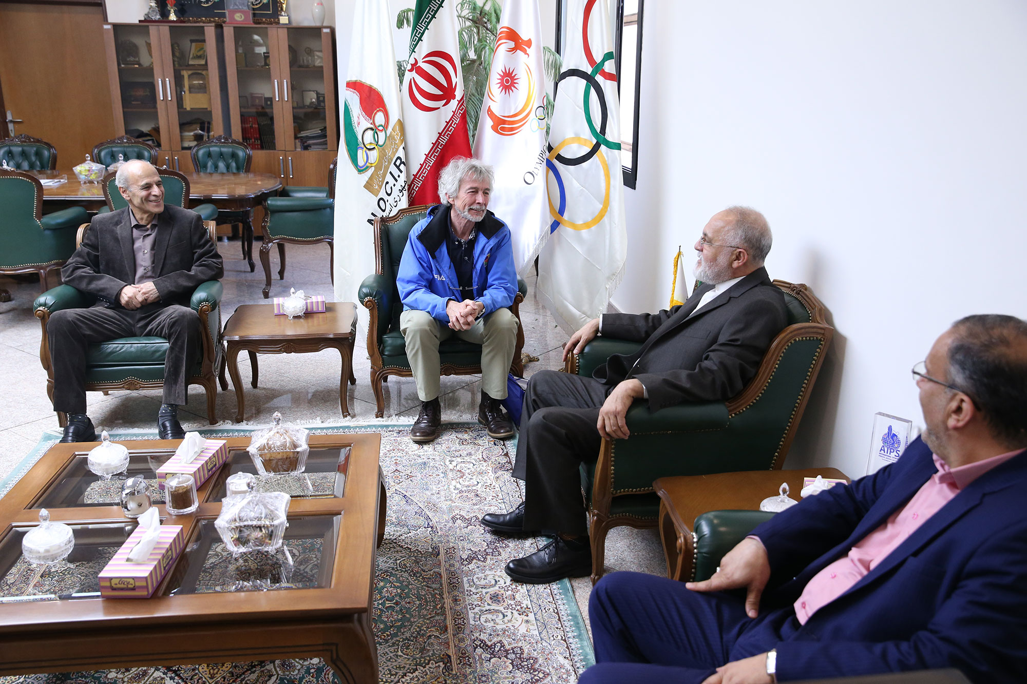 دیدار دبیرکل کمیته ملی المپیک با رییس آموزش فدراسیون جهانی تیروکمان 3
