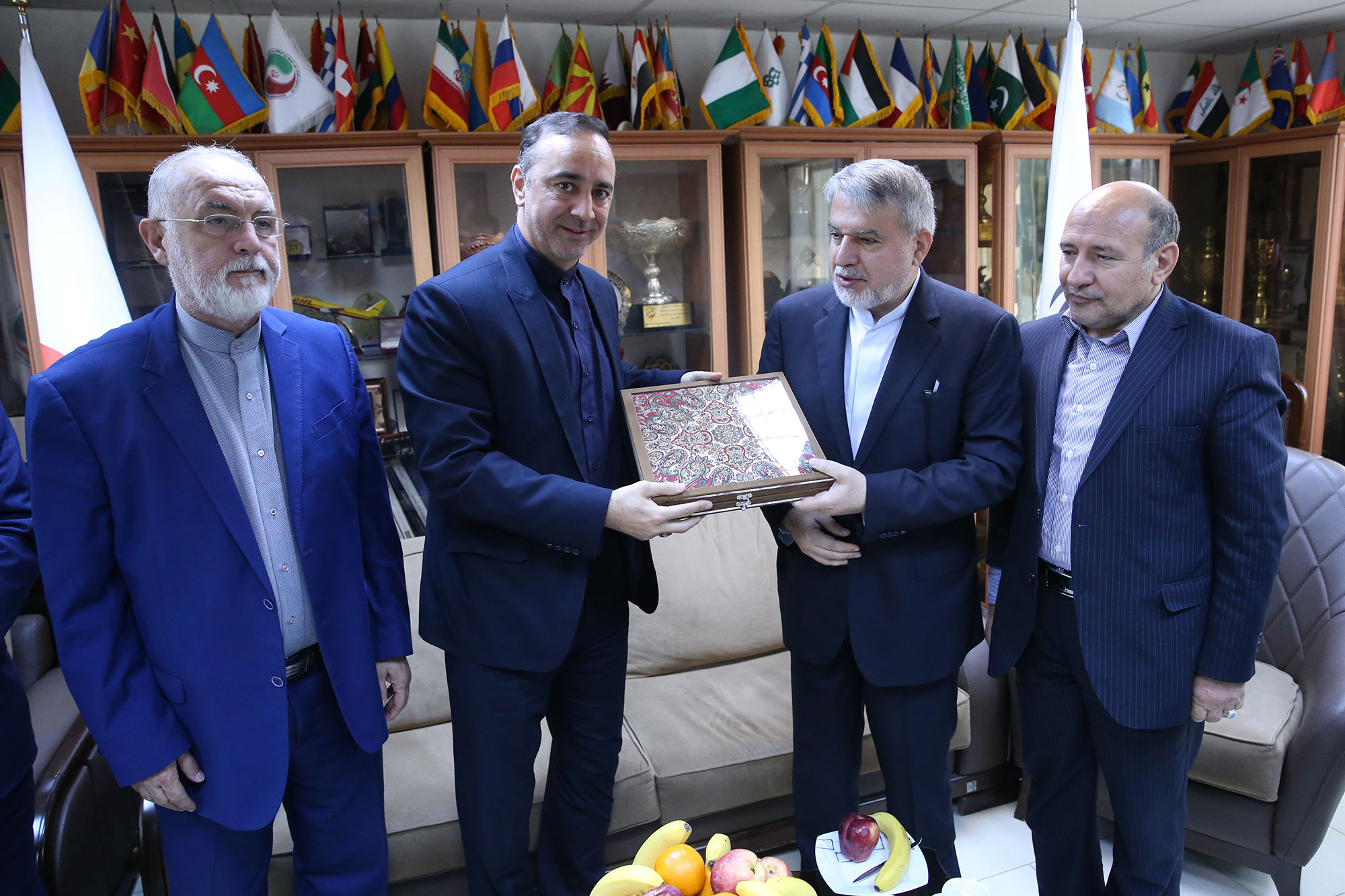 بازدید مسئولین کمیته ملی المپیک از فدراسیون های ورزشی 8