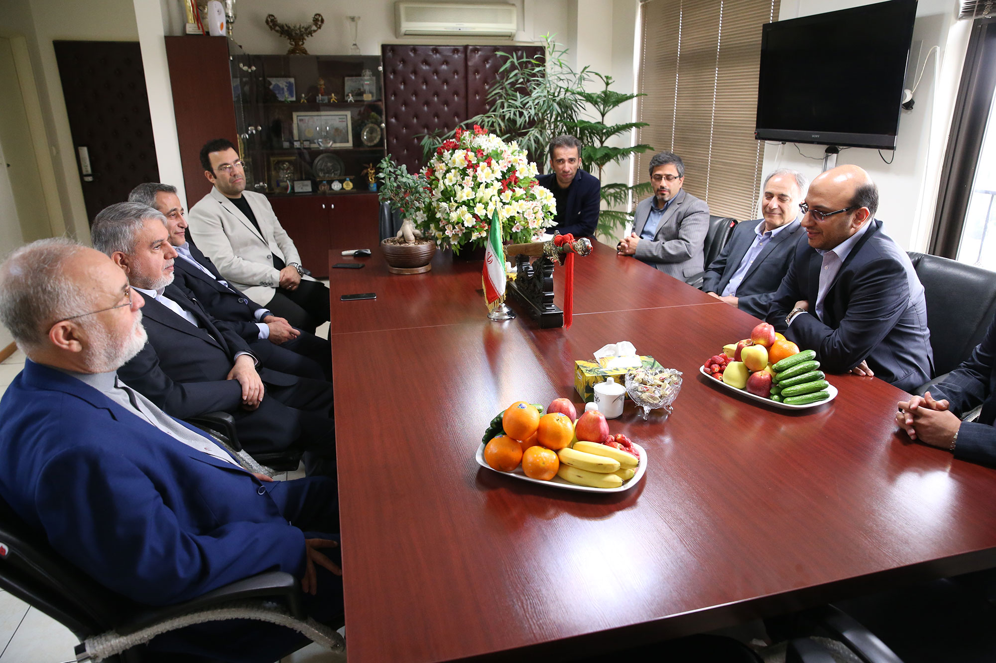 بازدید مسئولین کمیته ملی المپیک از فدراسیون های ورزشی 34