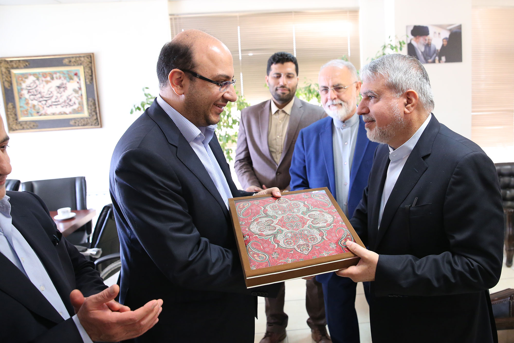 بازدید مسئولین کمیته ملی المپیک از فدراسیون های ورزشی 36