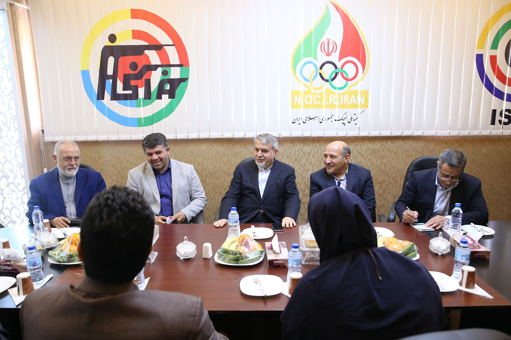 بازدید مسئولین کمیته ملی المپیک از فدراسیون های ورزشی 38