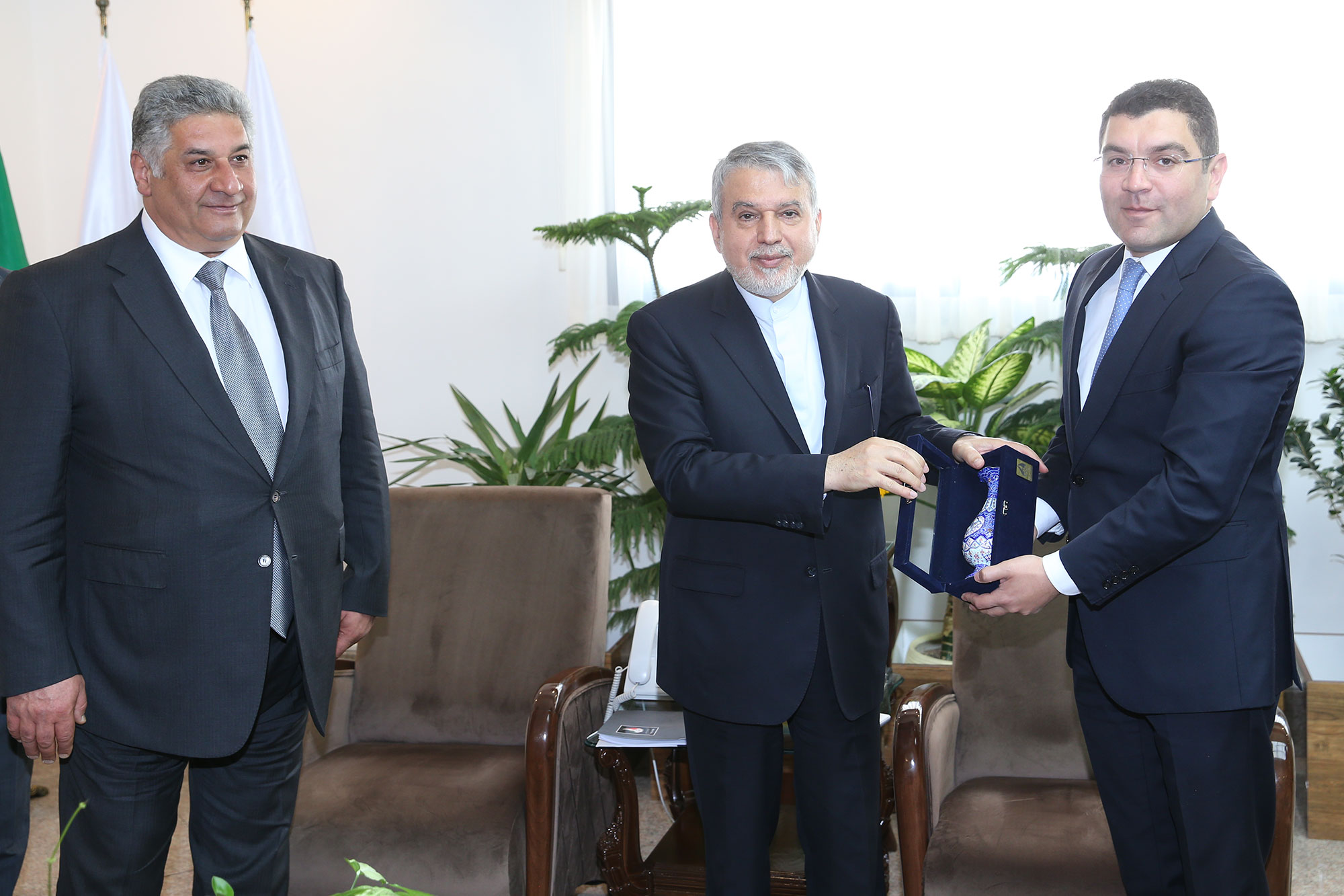 دیدار مسئولین کمیته ملی المپیک با وزیر ورزش آذربایجان 9