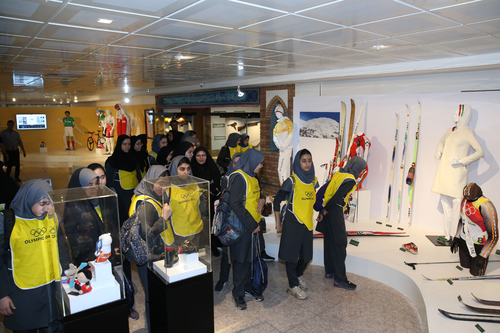 هفته المپیک - برنامه ویژه دانش آموزان دختر 15