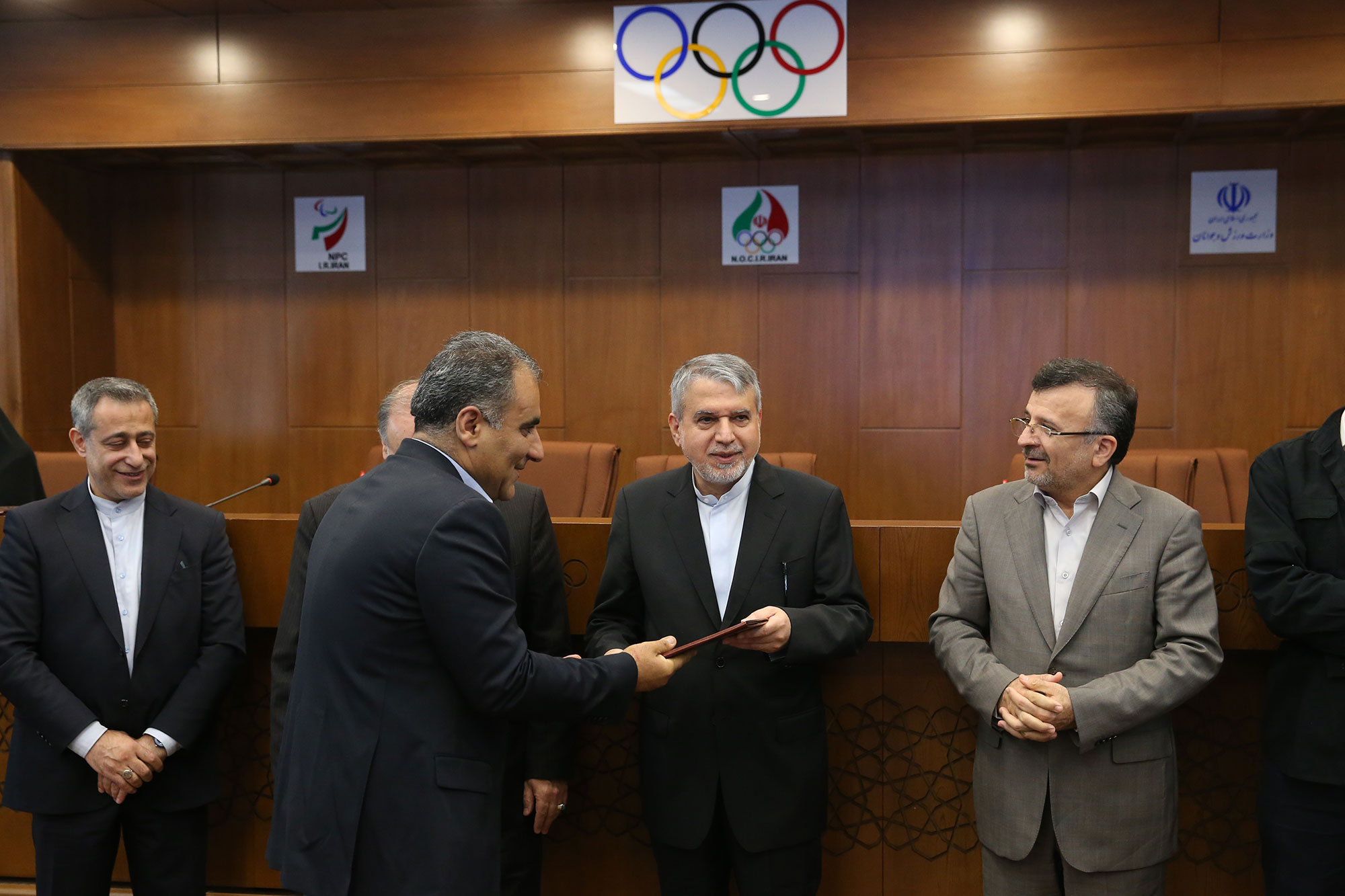 مراسم افتتاحیه سالن استاد قاسم فارسی آکادمی ملی المپیک و پارالمپیک 11