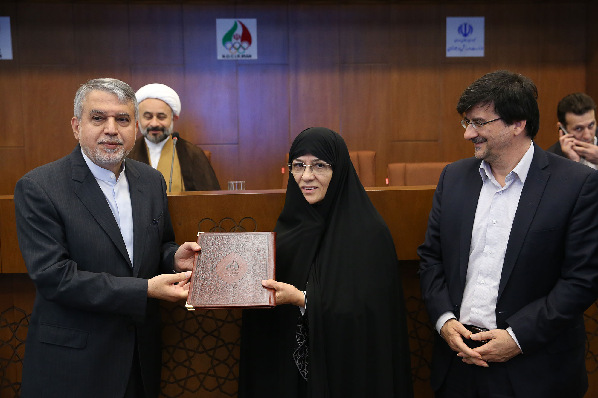 اولین نشست هم اندیشی کمیسیون های کمیته ملی المپیک 16