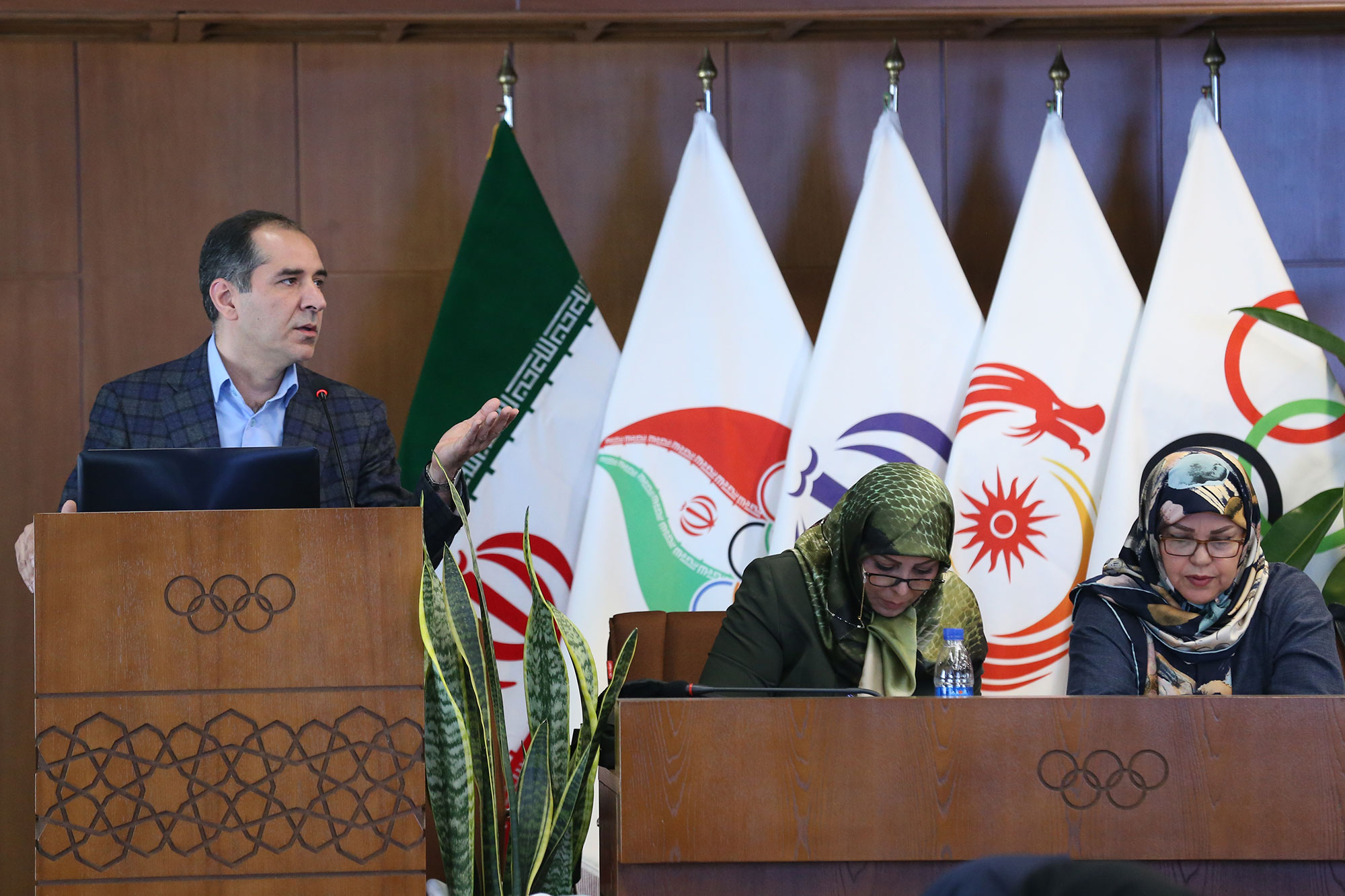 اولین نشست هم اندیشی کمیسیون های کمیته ملی المپیک 56