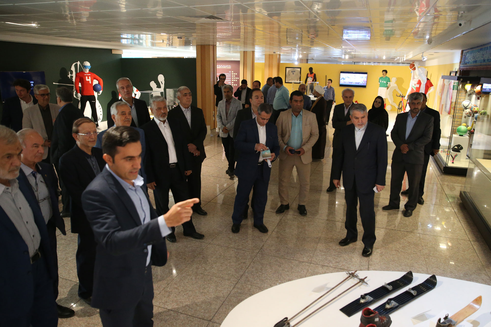 بازدید روساء و دبیران کل کمیته ملی المپیک از موزه ملی ورزش، المپیک و پارالمپیک 3