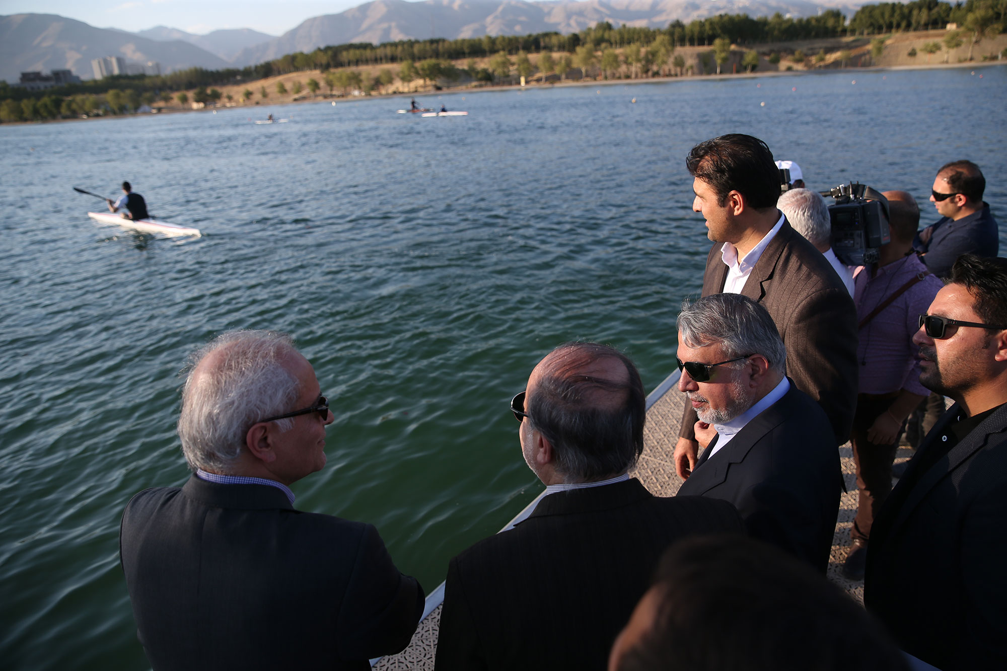 بازدید مسوولان ورزش کشور از اردو تیم های ملی قایقرانی و تیراندازی 8