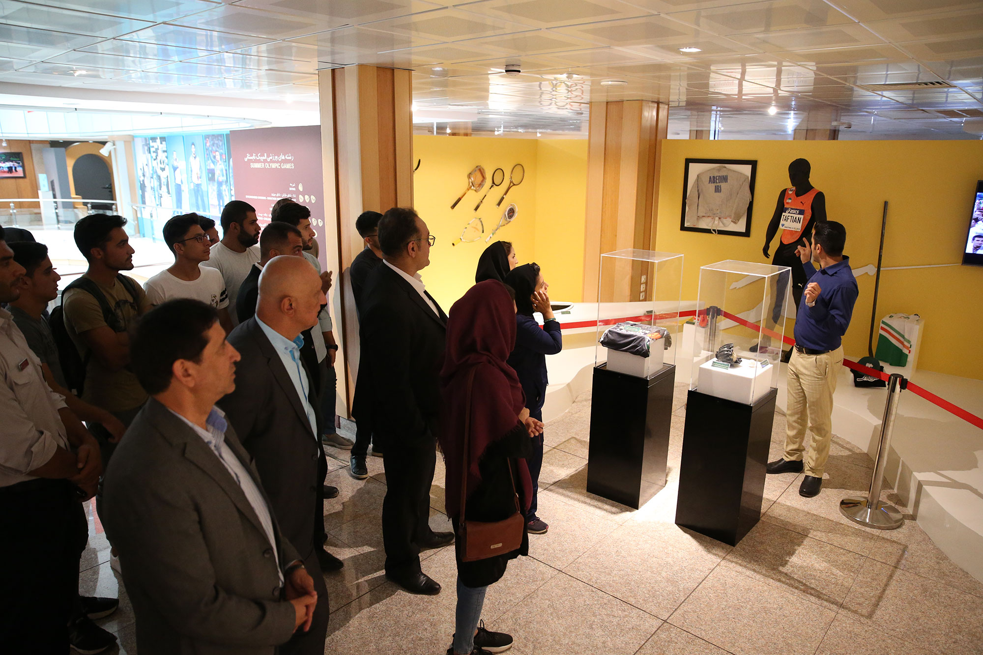 مراسم اهدا کاپ افتخارآفرینان ورزش راگبی و بازدید از موزه ملی ورزش،المپیک و پارالمپیک 2