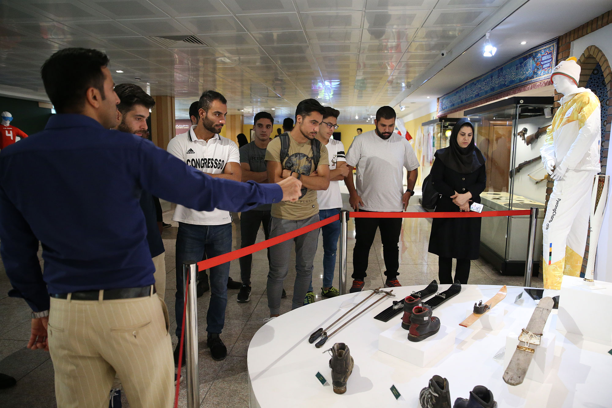 مراسم اهدا کاپ افتخارآفرینان ورزش راگبی و بازدید از موزه ملی ورزش،المپیک و پارالمپیک 4