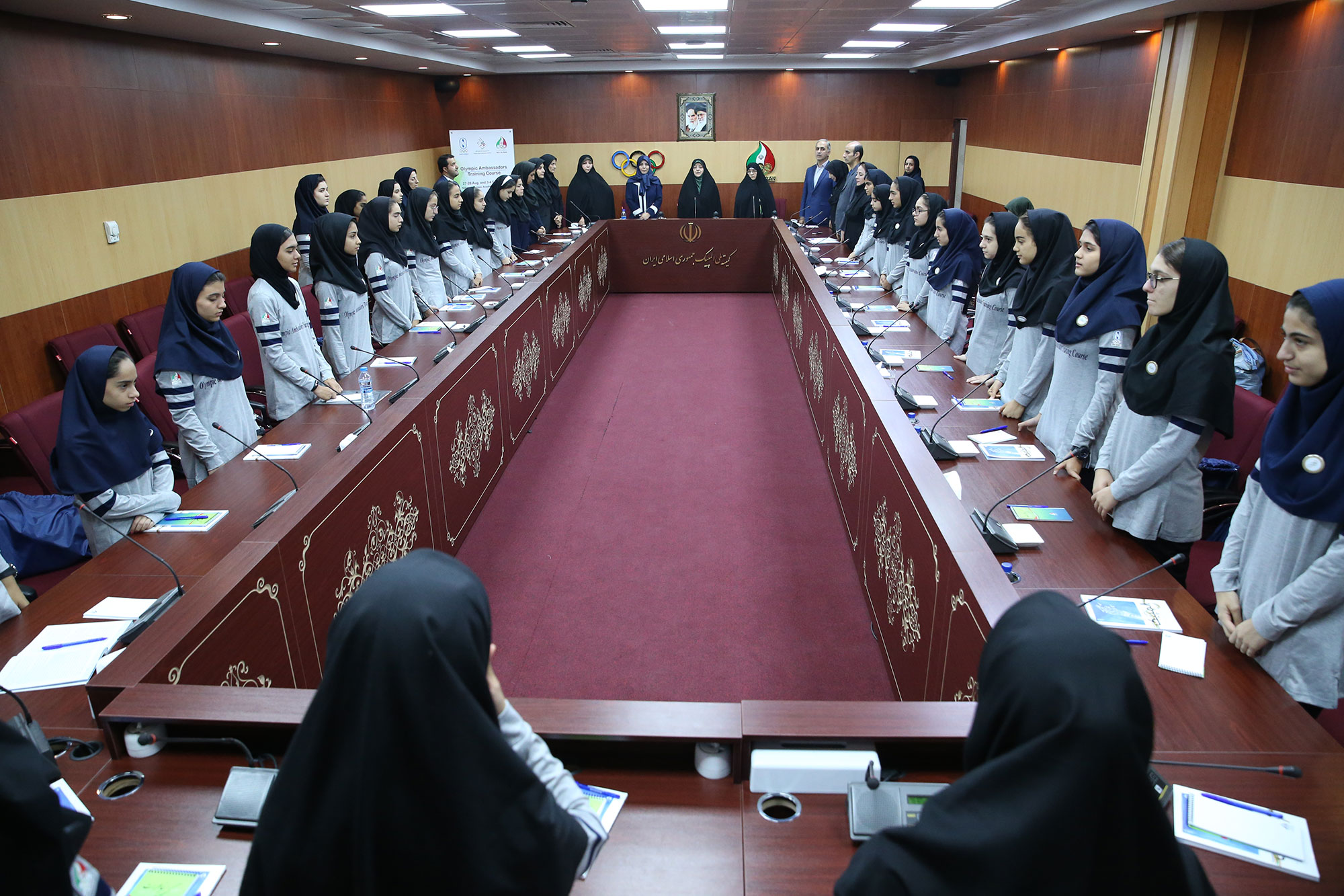 مراسم افتتاحیه دوره سولیداریتی ویژه دانش آموزان با حضور خانم ابتکار  4