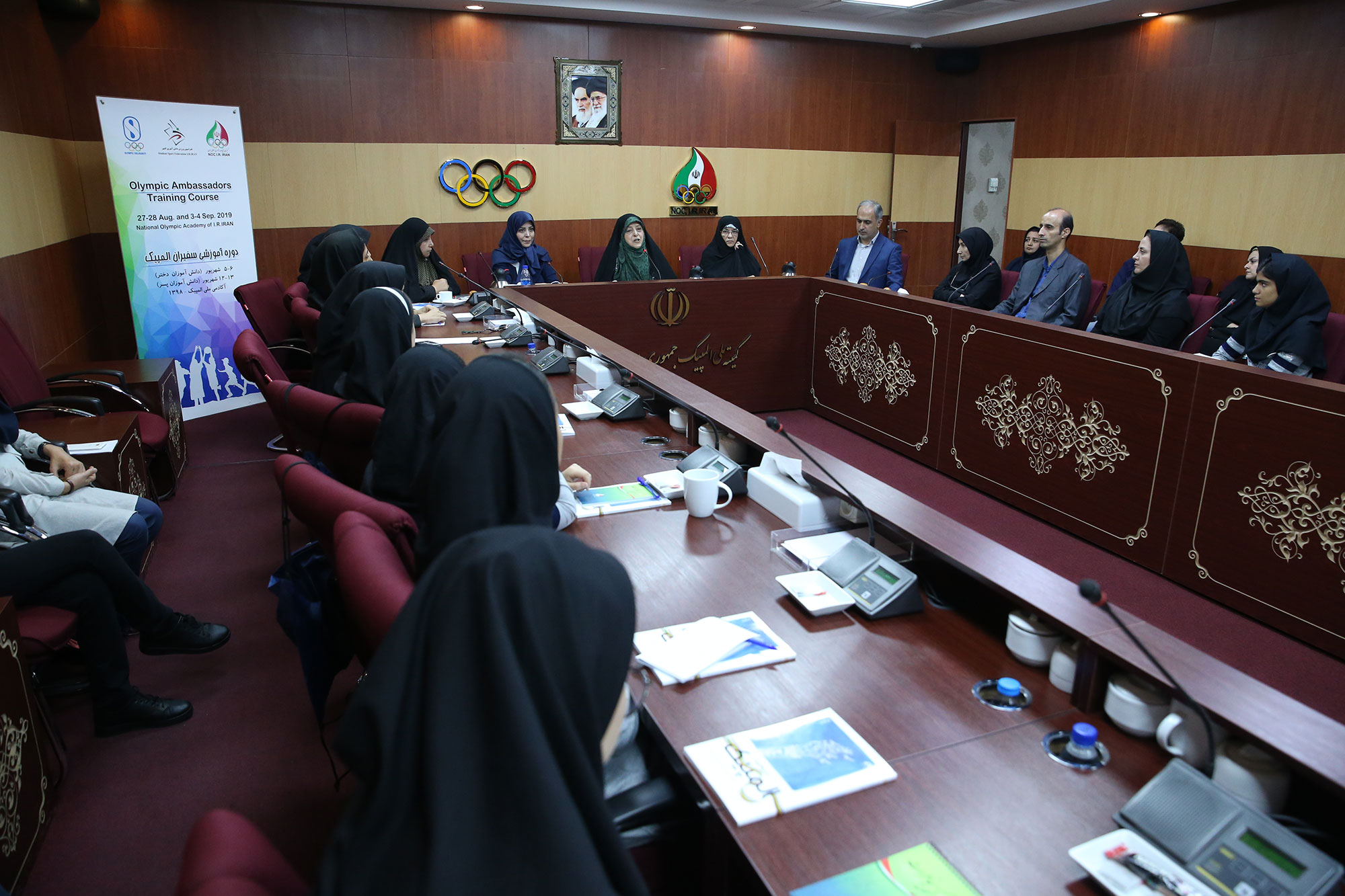 مراسم افتتاحیه دوره سولیداریتی ویژه دانش آموزان با حضور خانم ابتکار  9