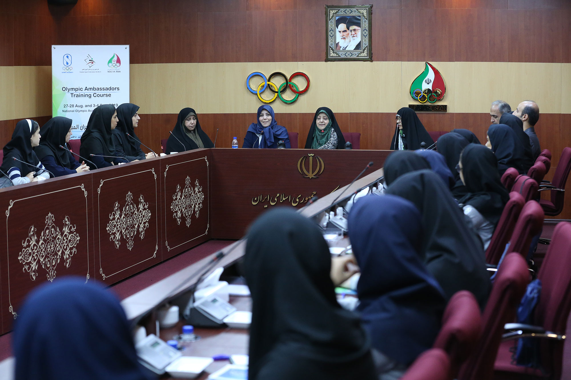 مراسم افتتاحیه دوره سولیداریتی ویژه دانش آموزان با حضور خانم ابتکار  21