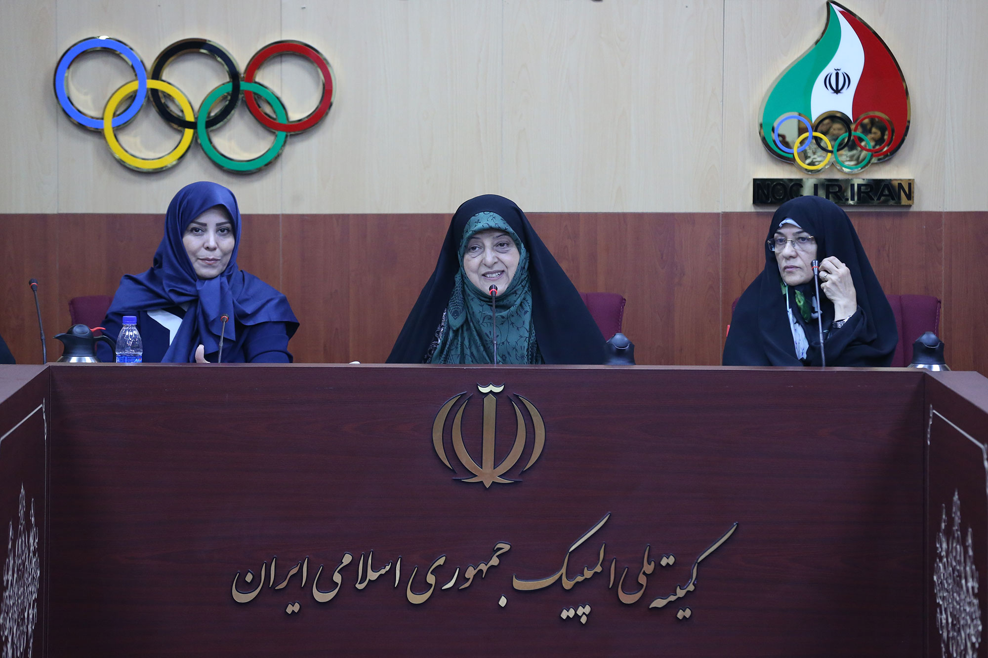 مراسم افتتاحیه دوره سولیداریتی ویژه دانش آموزان با حضور خانم ابتکار  26