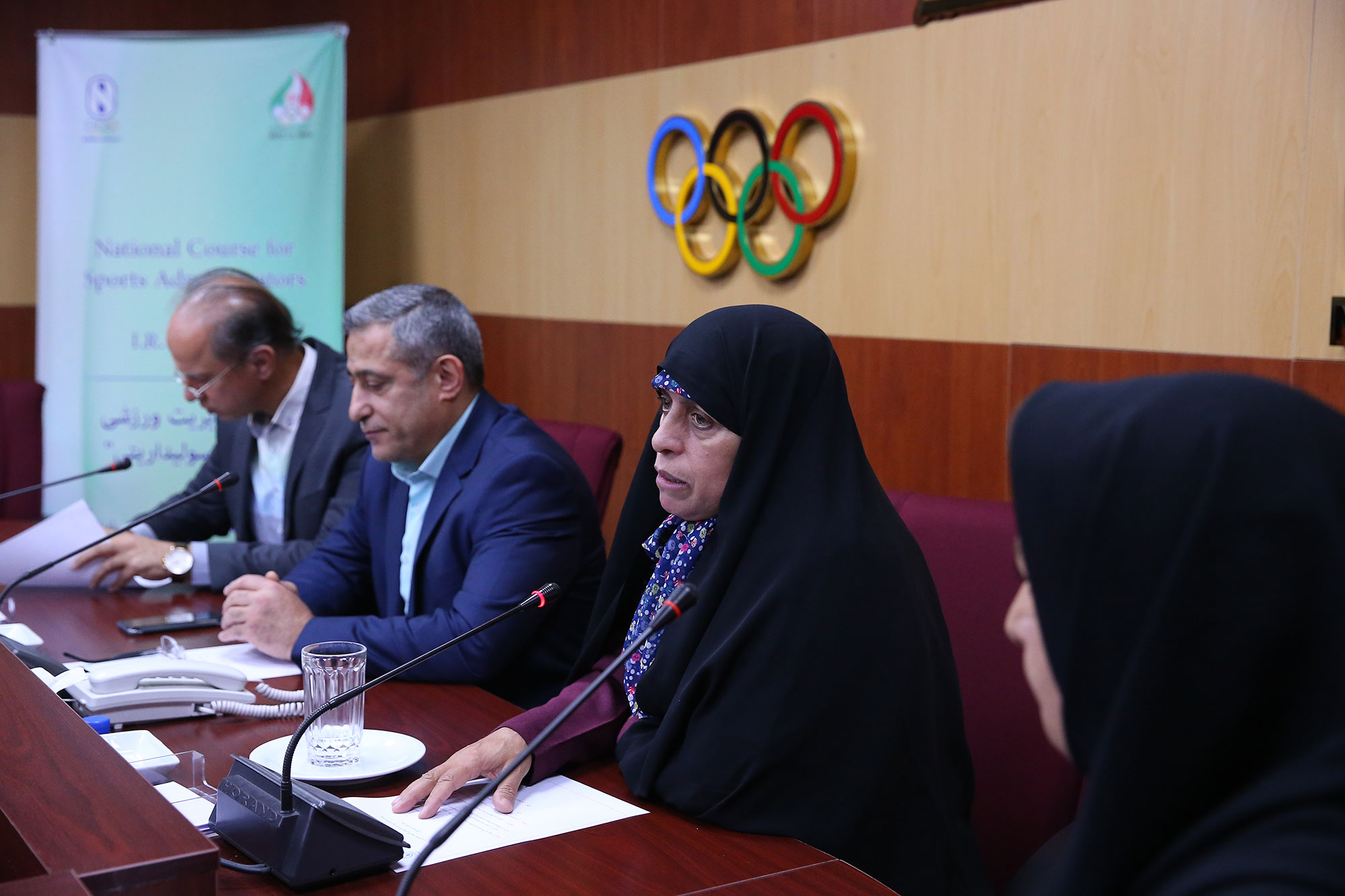 دوره مدیریت ورزشی المپیک سولیداریتی ویژه بانوان 9