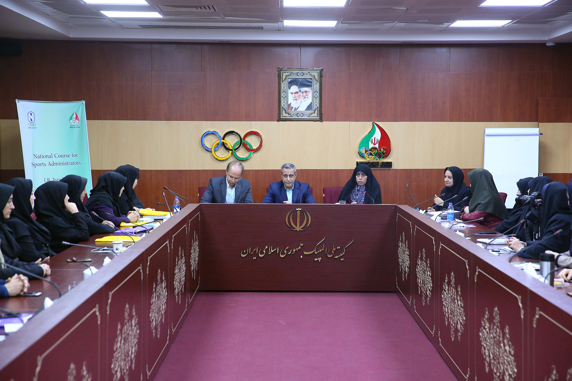 دوره مدیریت ورزشی المپیک سولیداریتی ویژه بانوان 11