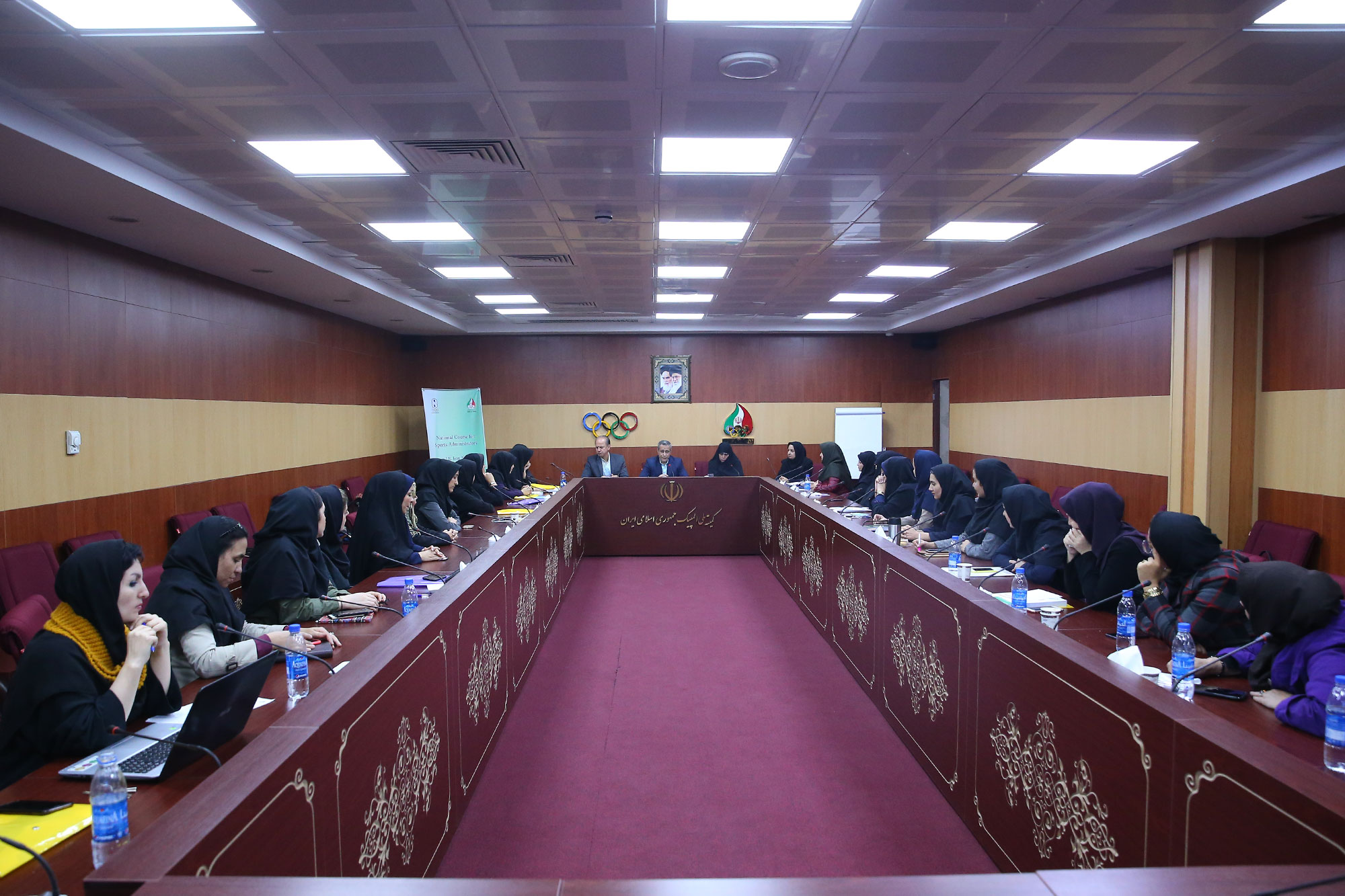 دوره مدیریت ورزشی المپیک سولیداریتی ویژه بانوان 13