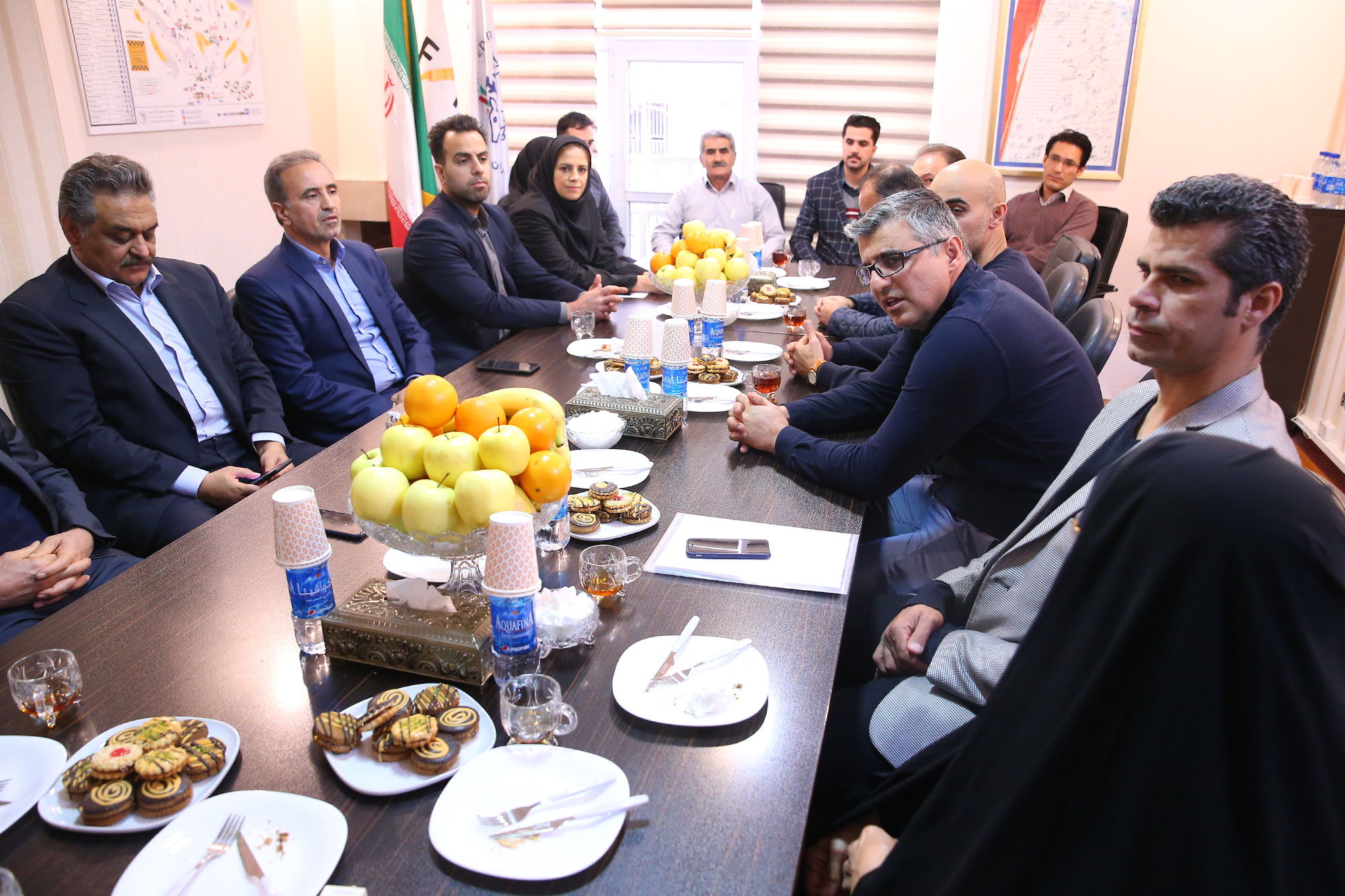 بازدید از فدراسیون های گلف، اسکواش، اسکی و بیماری های خاص 14