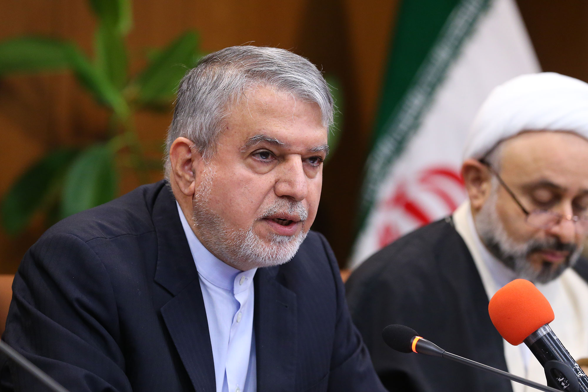 دومین نشست هم اندیشی اعضای کمیسیون های ورزشی کمیته ملی المپیک 21