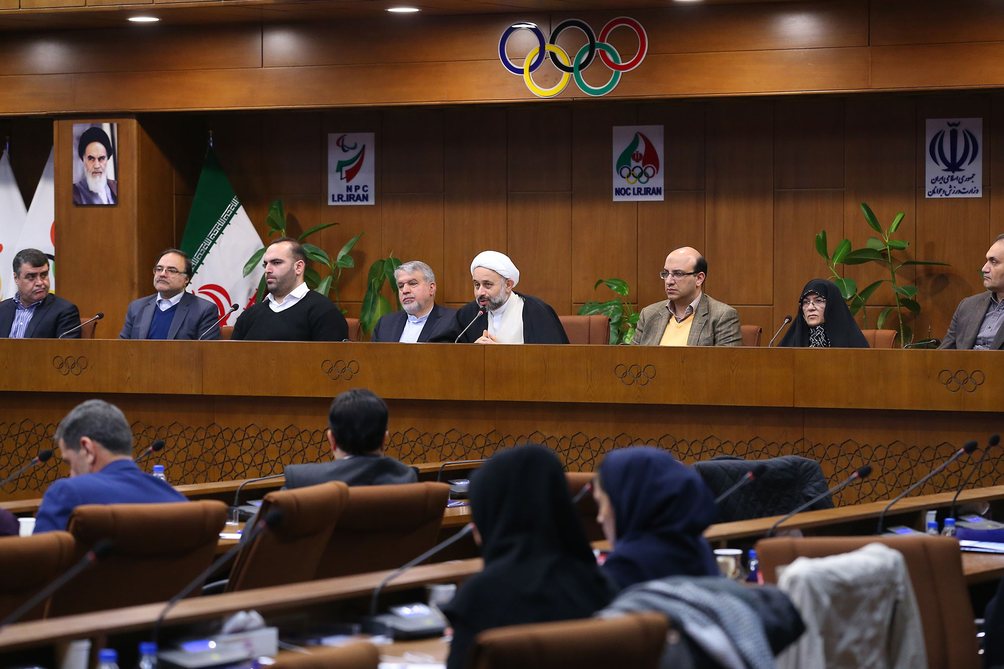 دومین نشست هم اندیشی اعضای کمیسیون های ورزشی کمیته ملی المپیک 37