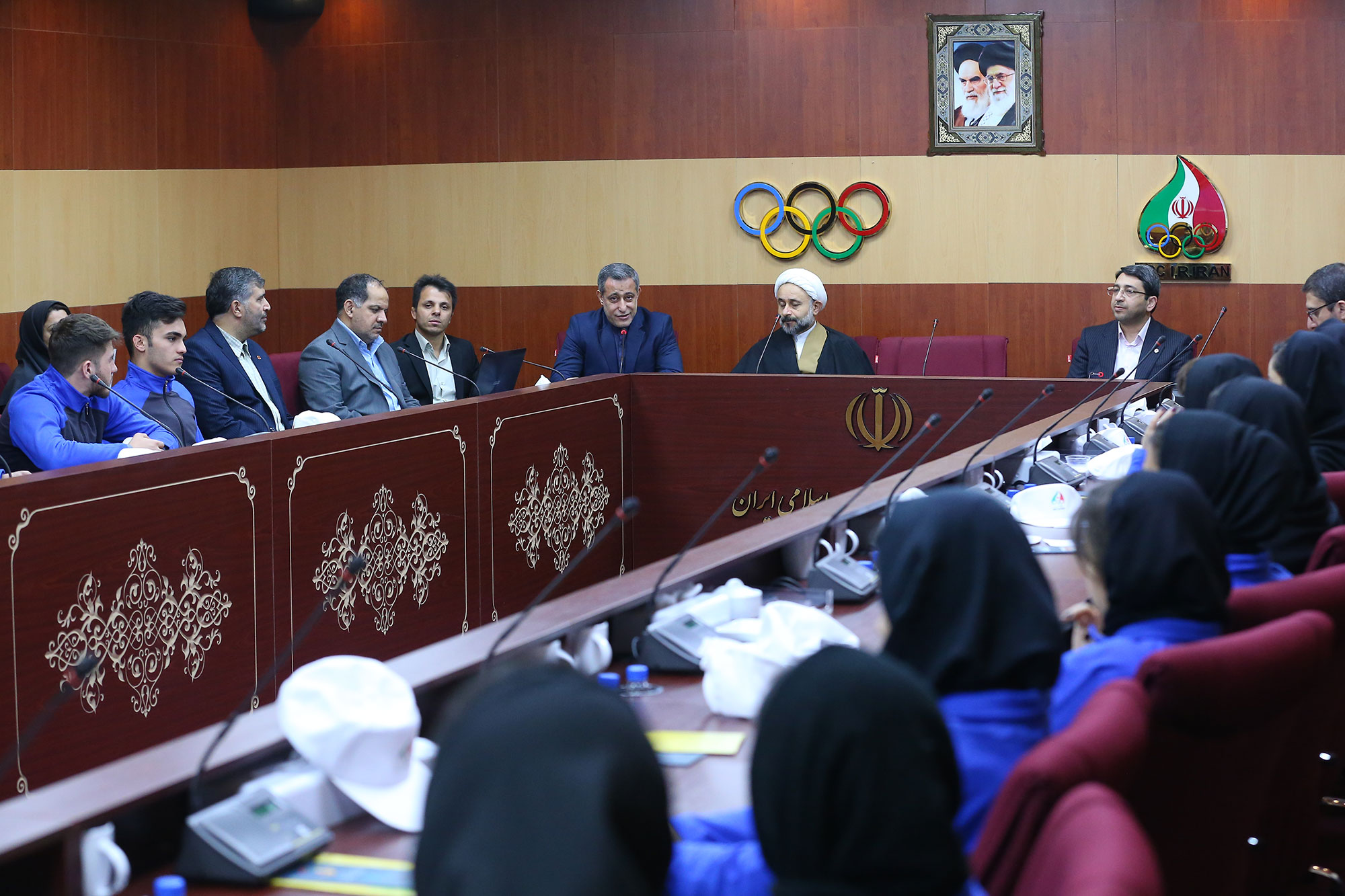 بازدید ریاست سازمان بهزیستی از موزه ملی ورزش، المپیک و پارالمپیک 2