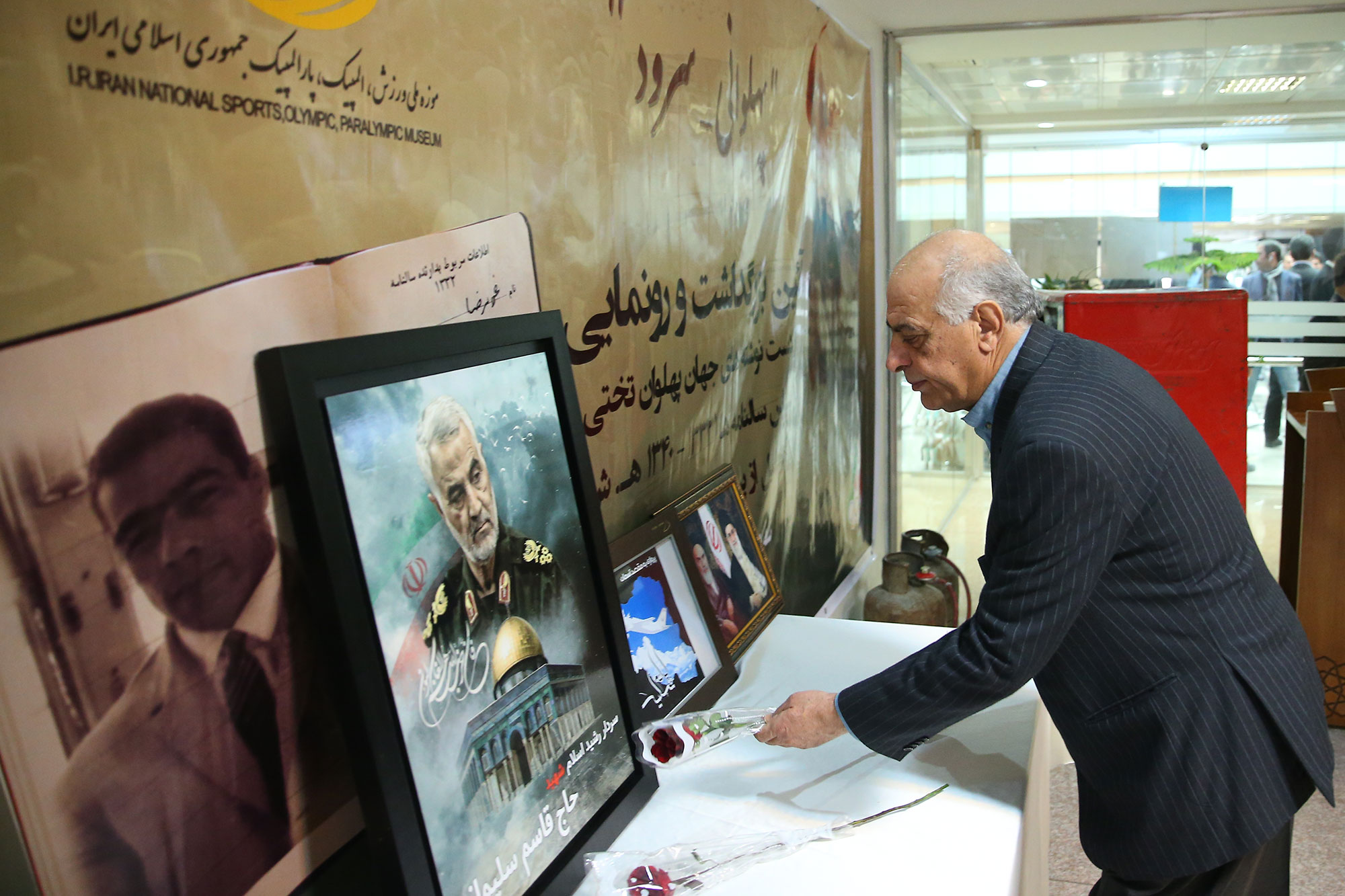 آیین بزرگداشت و رونمایی از دست نوشته های غلامرضا تختی 45