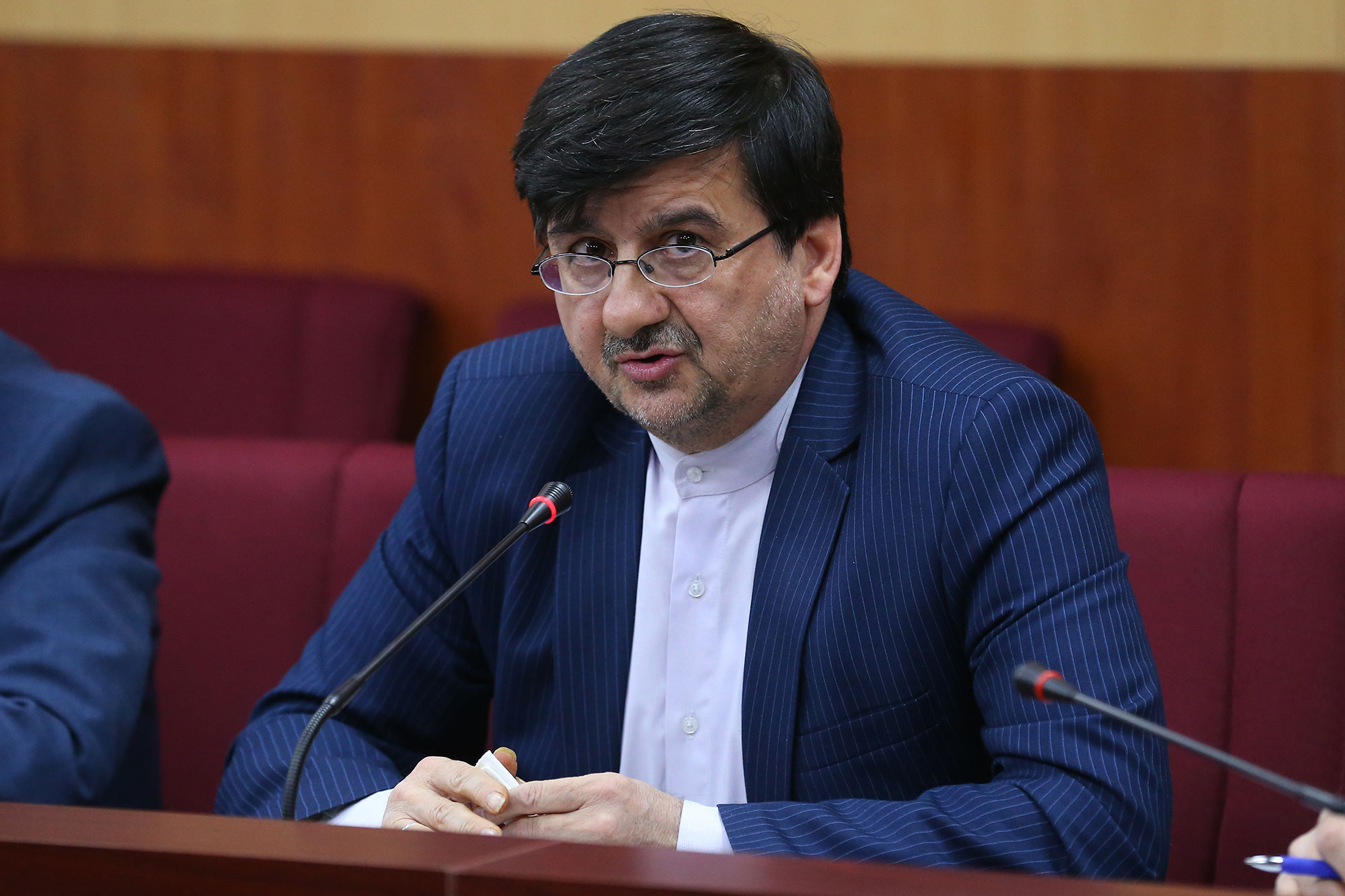 جلسه کمیسیون فرهنگی  5